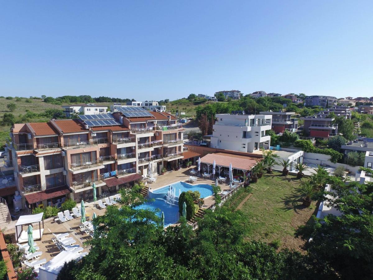 Семеен Хотел Golden Place Sozopol Exterior foto