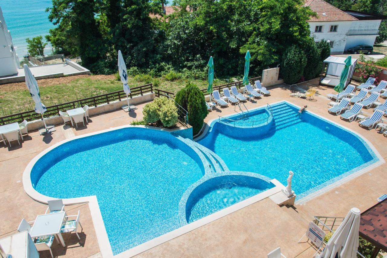 Семеен Хотел Golden Place Sozopol Exterior foto